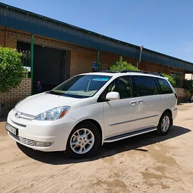 Toyota Sienna 2005