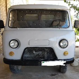 UAZ 2206 1984