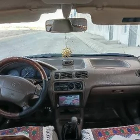 Toyota Tercel 1998