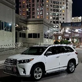 Toyota Highlander 2017