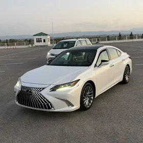 Lexus ES 350 2024