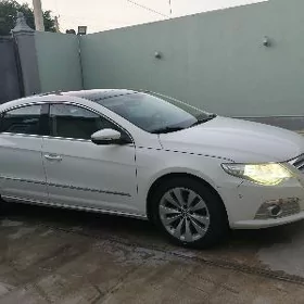 Volkswagen CC 2010