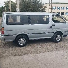 Toyota Hiace 1990
