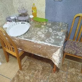 кухонный стол со стульями