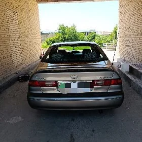 Toyota Camry 1999
