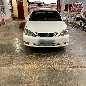 Toyota Camry 2003