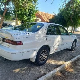 Toyota Camry 1998