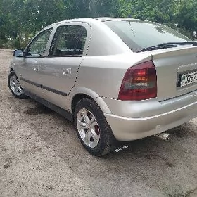 Opel Astra 2003
