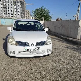 Nissan Versa 2010