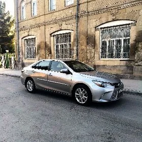 Toyota Camry 2016