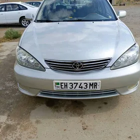 Toyota Camry 2005
