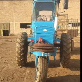 MTZ T-28 1990