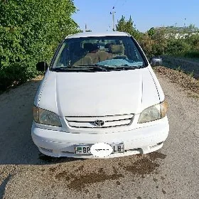 Toyota Sienna 2001