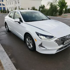 Hyundai Sonata 2021