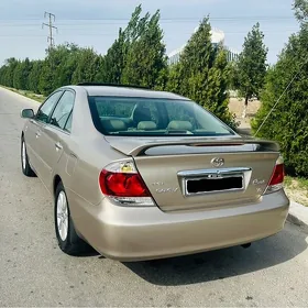 Toyota Camry 2005