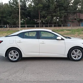 Nissan Sentra 2023
