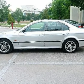 BMW E39 1996