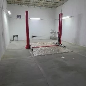 Arenda awtoserwis