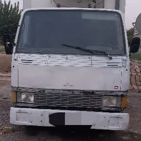 Mitsubishi Canter 1991