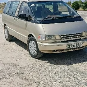 Toyota Previa 1993