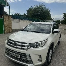 Toyota Highlander 2017
