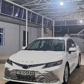 Toyota Camry 2022