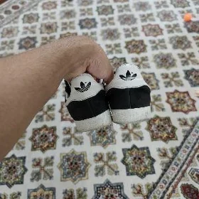 kedy adidas orginal