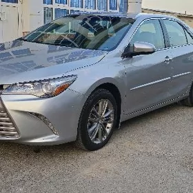Toyota Camry 2017