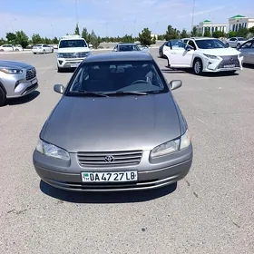 Toyota Camry 1998