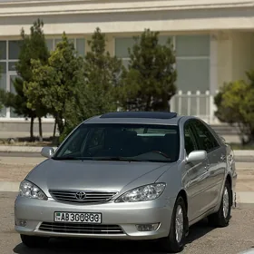 Toyota Camry 2005