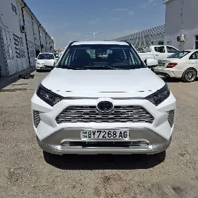 Toyota RAV4 2021