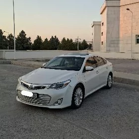Toyota Avalon 2013