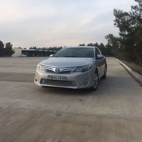 Toyota Camry 2012