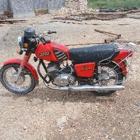 Iž Ýupiter 1990