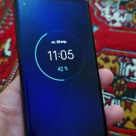 Motorola edge plus