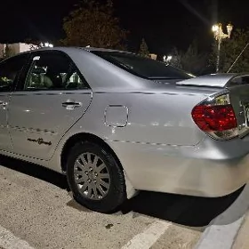 Toyota Camry 2004