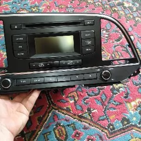 Hundai Elantra