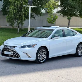 Lexus ES 350 2024