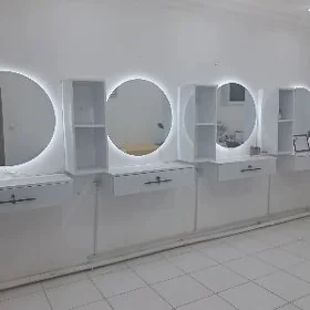 Salon arenda