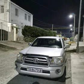 Toyota Tacoma 2010