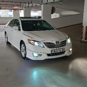 Toyota Camry 2011
