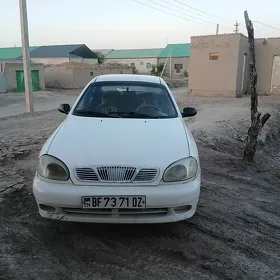 Daewoo Lanos 1999