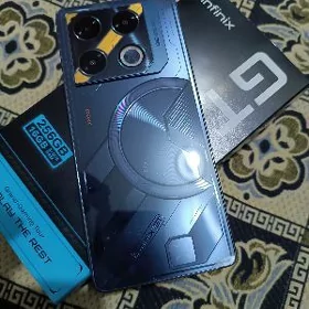 infinix gt 20 pro 256/16Gb