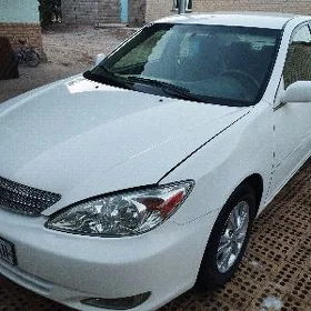 Toyota Camry 2004