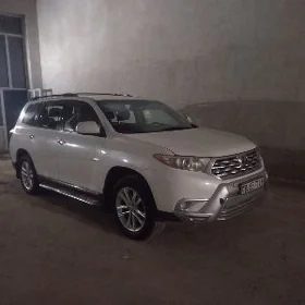 Toyota Highlander 2011
