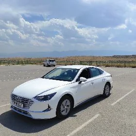 Hyundai Sonata 2020