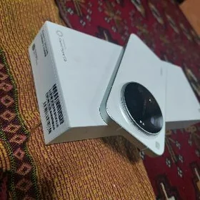 Xiaomi 17 Ultra (12/512)