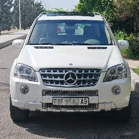 Mercedes-Benz ML350 2010