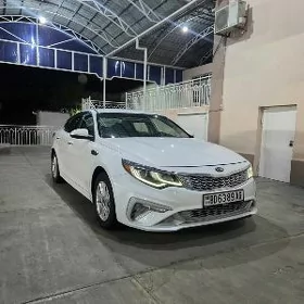 Kia Optima 2020