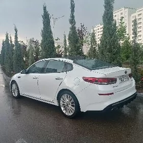 Kia Optima 2019